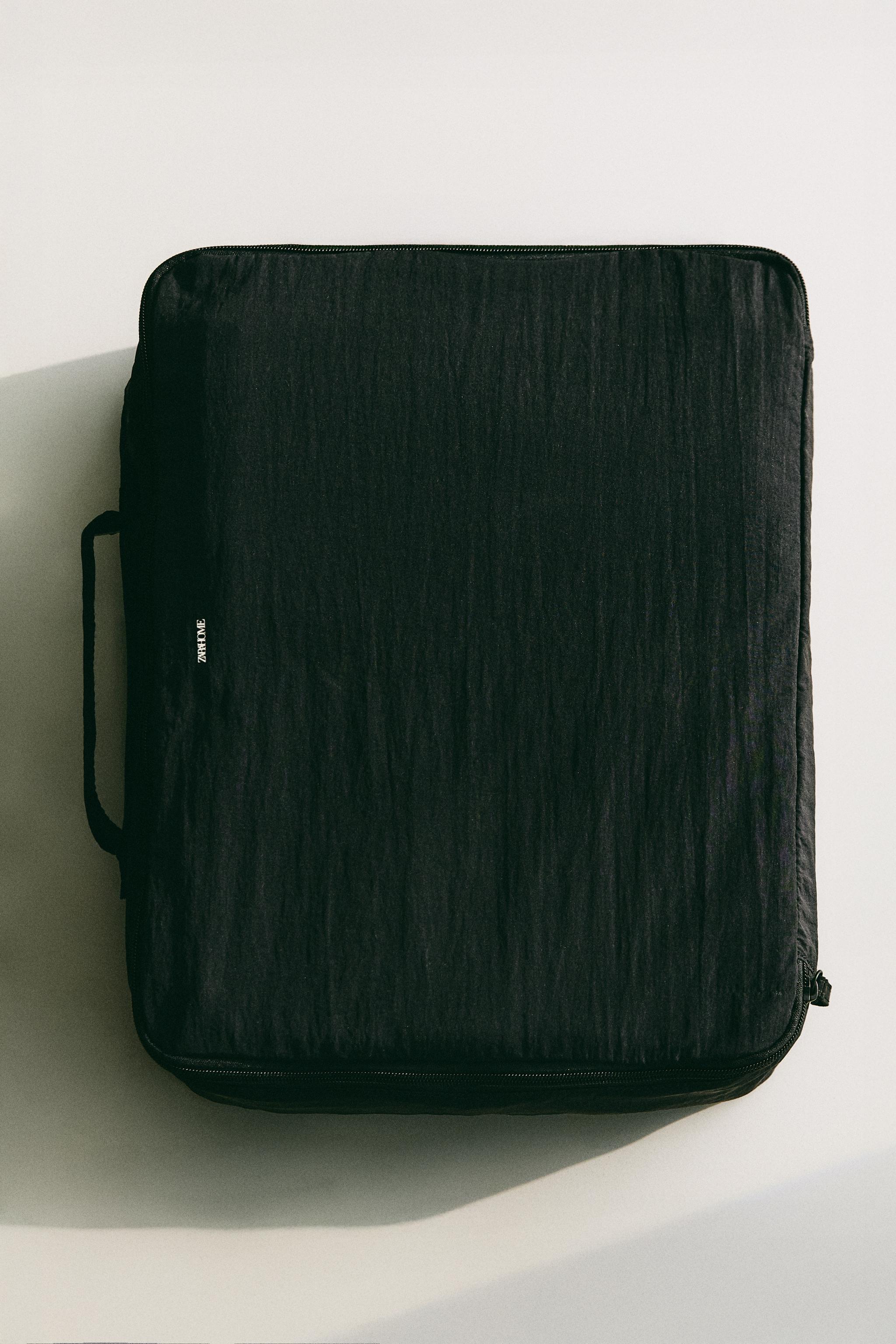 TRAVEL ORGANIZER MAKEUP BAG